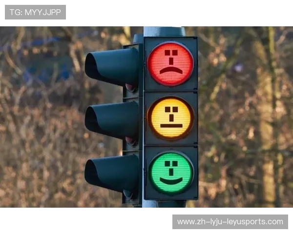 足球黄牌预警机制如何平衡比赛流畅性与规则严肃性 足球黄牌预警机制如何平衡比赛流畅性与规则严肃性